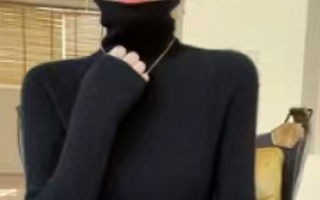  十月女装品牌,运动背心设计2021年流行趋势？