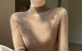  女式浅蓝色外套怎么搭配,蓝色布料做什么衣服好看？